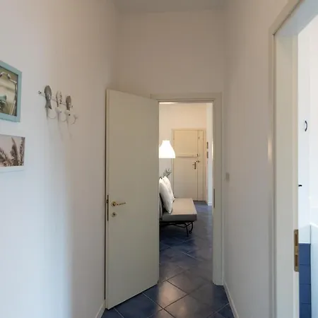 Casa In Centro Tre Locali Con Terrazzo アパート
